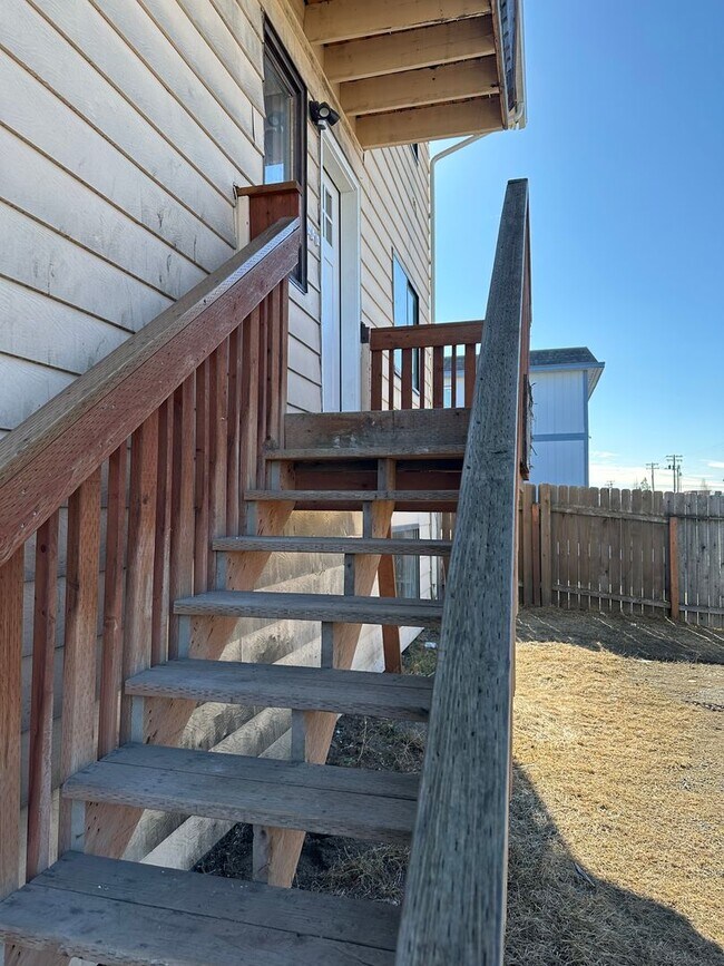 Photo - 241 N Park St Unidad #3