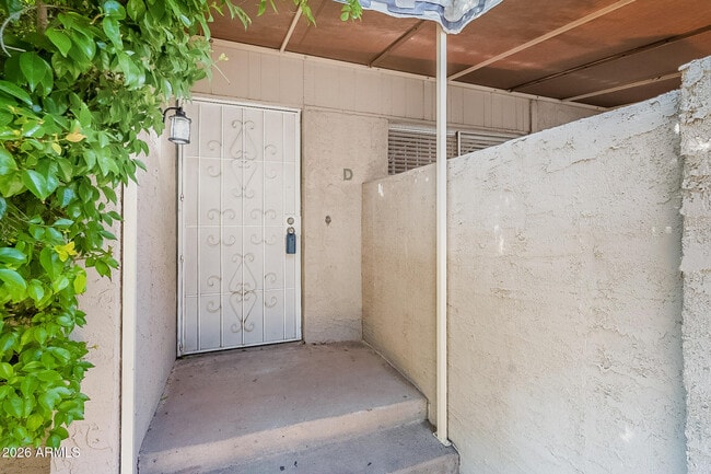 Building Photo - 5618 S Captain Kidd Ct Unit D