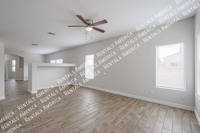 Photo - 8805 W Hilton Ave