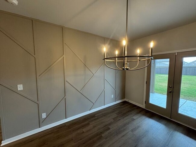 Photo - Extra Square footage, Mountain Views