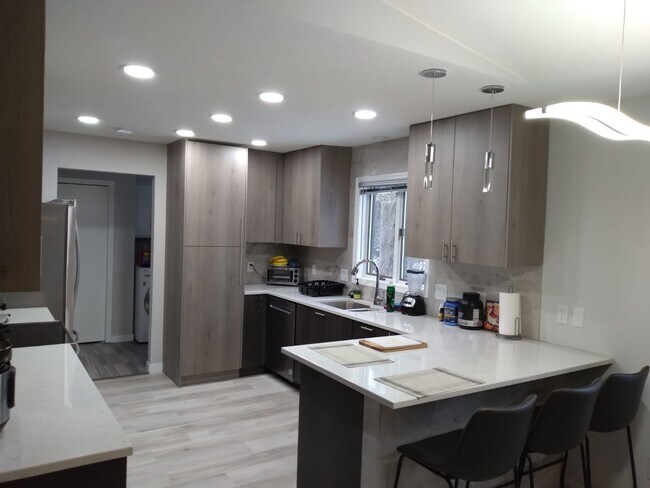 702 Westward Dr Unit 702
