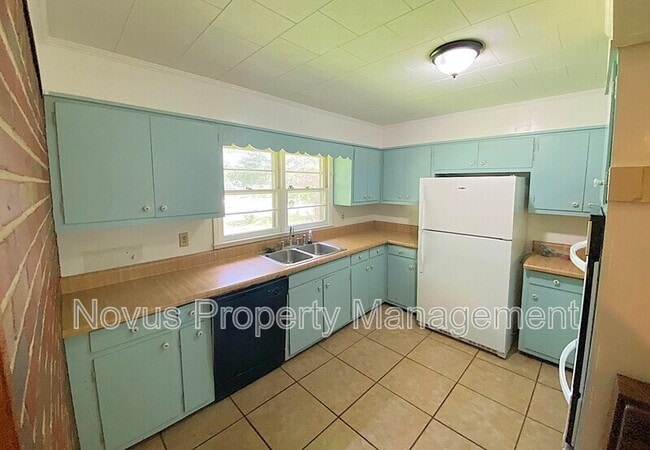 Photo - 507 Gordon St