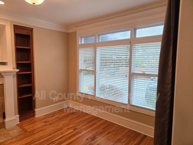 Photo - 216 Shady Ridge Ln