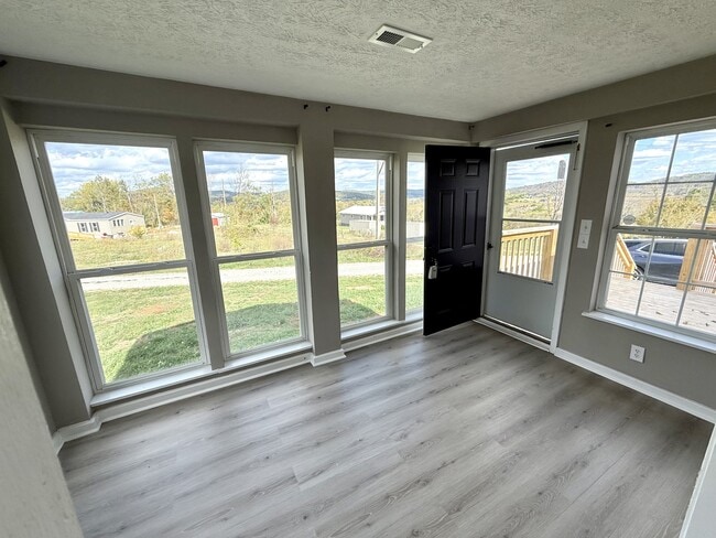 Photo - 660 Jones Knob Rd