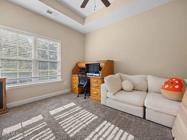 Photo - 140 Michie Pl