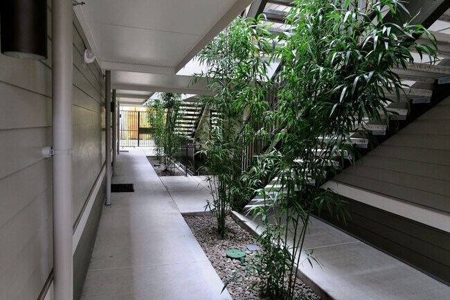 Photo - 6155 N Minnesota Ave Unidad 101