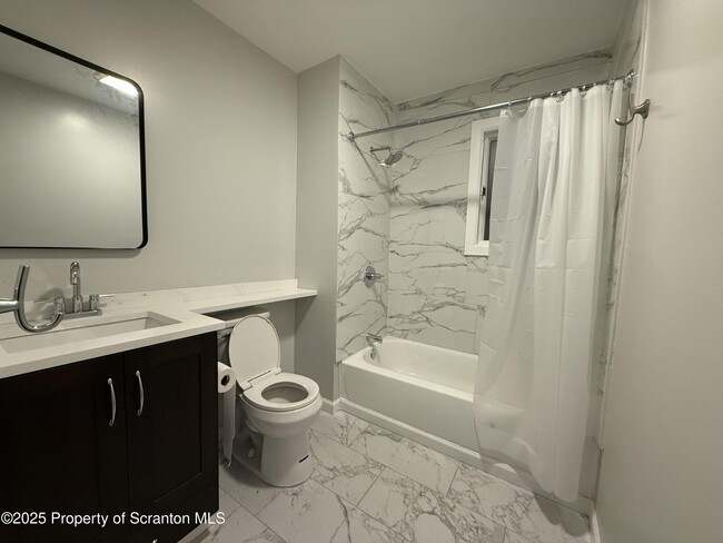 Photo - 50 Market St