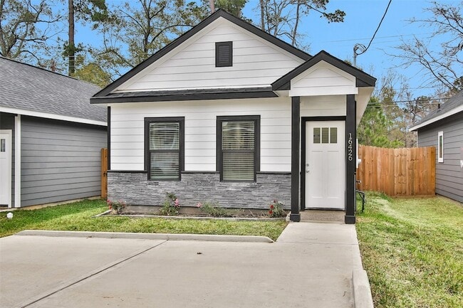 Photo - 16426 Eastchase St