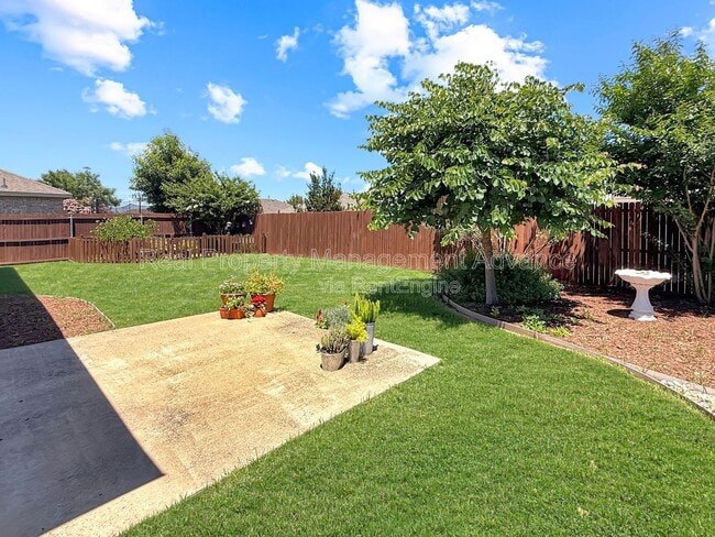 Photo - 1305 Savannah Ridge Dr