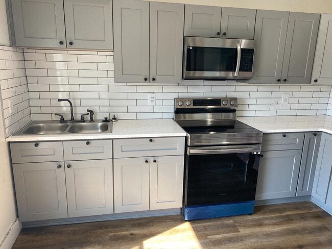 Photo - 187 Elmwood Ave