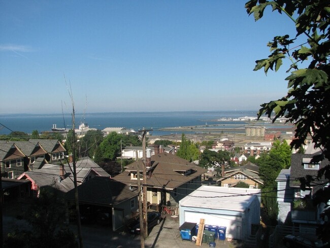 Photo - 1015 High St Unidad #201