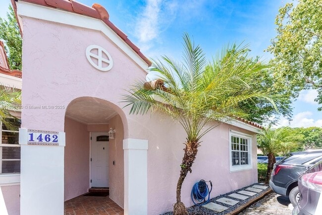 Photo - 1462 Springside Dr