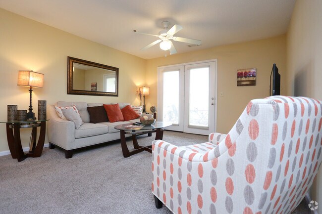 Photo - Chapel Lakes