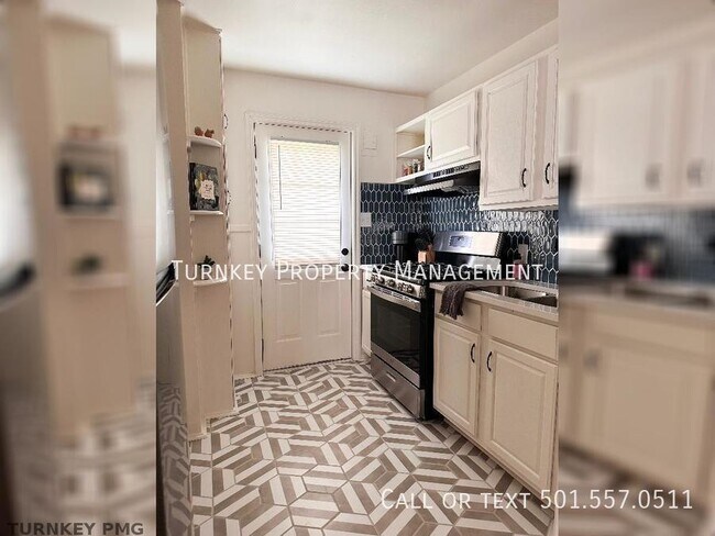 Photo - First Month's Rent Free! Updated 1 Bedroom... Unidad B