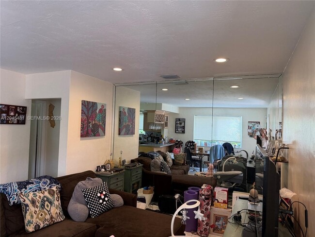 Photo - 2862 SW 38th Ave Unit back