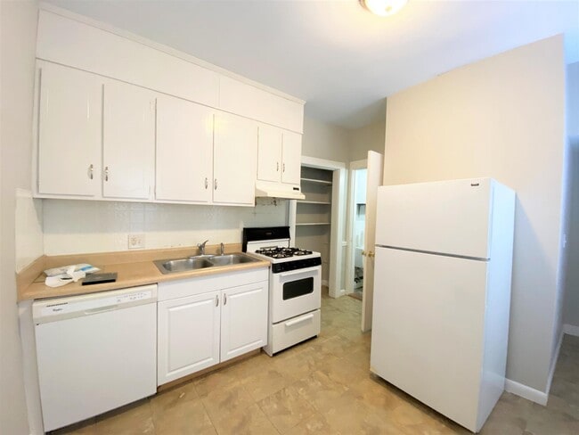 Photo - 9 Elmer St Unit 3