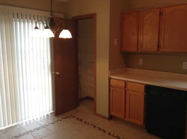 Photo - 6324 Blakeview Dr