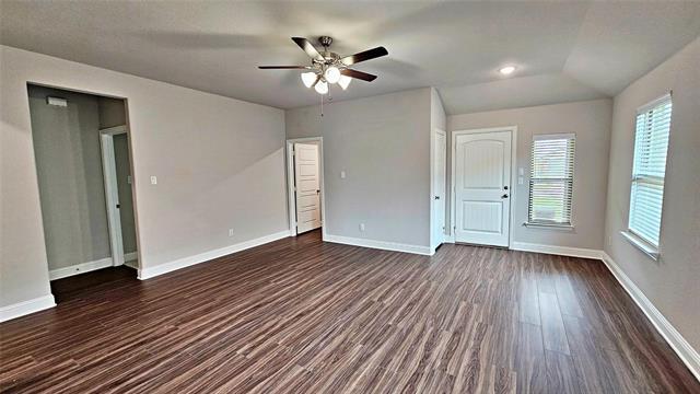 Photo - 434 Cypress Ln