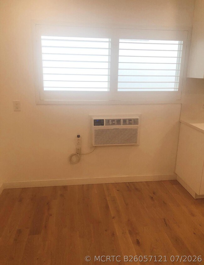 Photo - 820 3rd St Unit 8