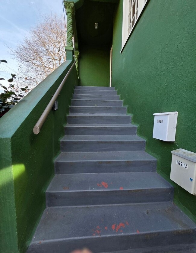 Photo - 1621 E 38th St