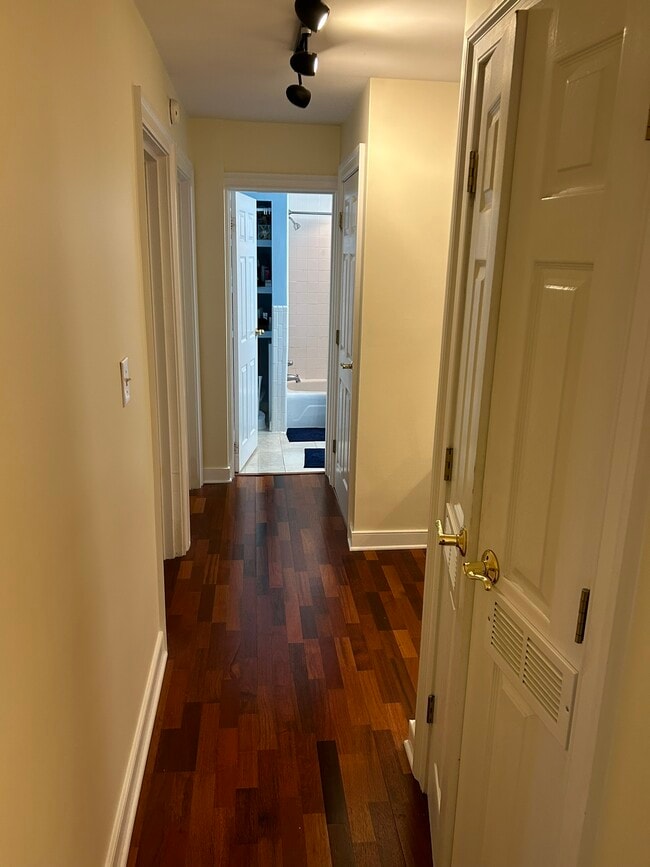 Photo - 1800 Jefferson Park Ave Unit 49