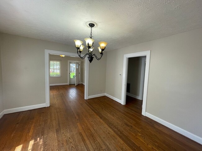 Photo - Cozy Bungalow Style Home