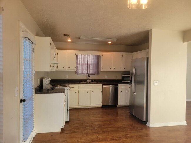 Photo - Clean 3 Br home in the Herron Walk neighborhood of Madison!