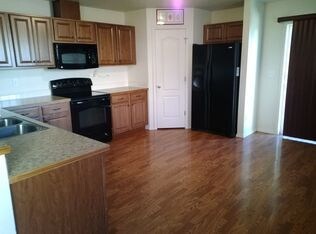Photo - Boise, 3Bd/2Bth/3Car, 1554Sqft, Dishwasher, Washer and Dryer Hook up, Fenced, Community Park and ...
