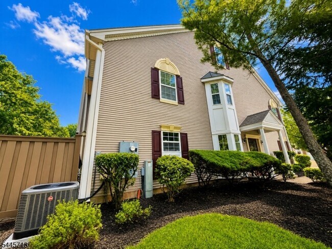 Photo - 1501 Stech Dr