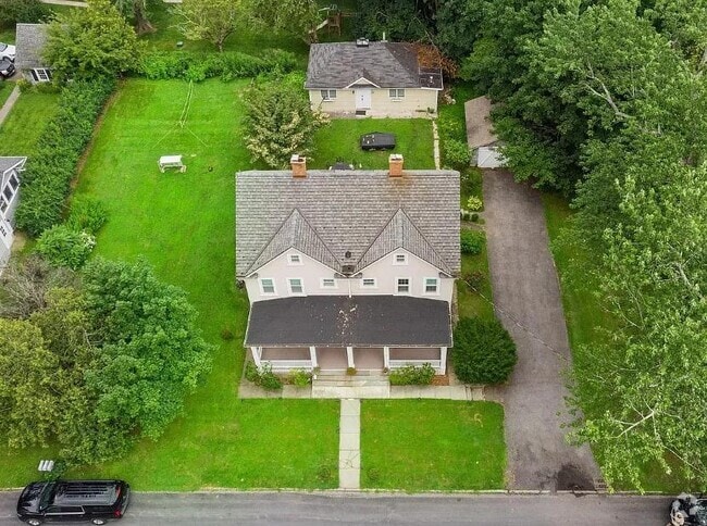 Building Photo - 52 Orchard Ridge Rd Rental