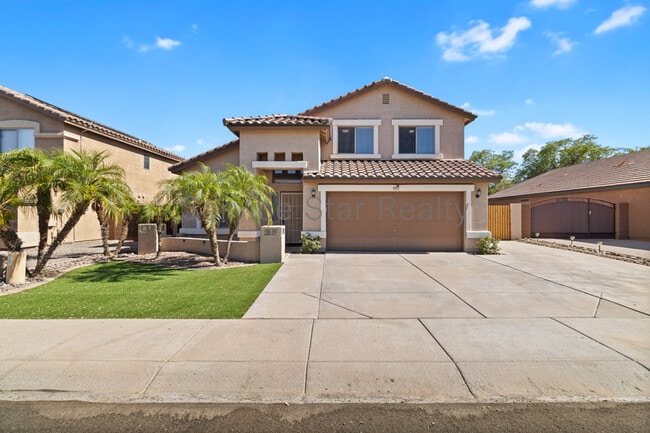 Building Photo - 15957 W Cottonwood St