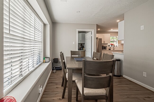 Photo - 15211 Camino Del Sol Dr