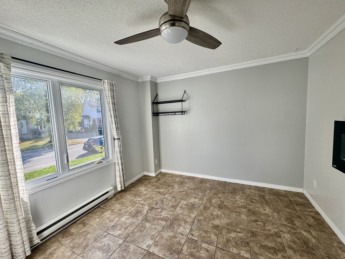 Photo - 1683 Rue Joanette Unit 3