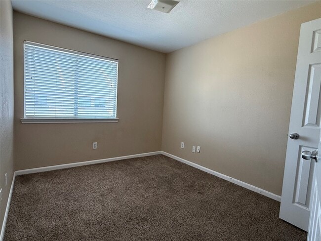 Photo - 1625 Townhome Ln