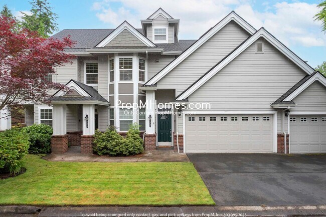 Luxury 3 Bedroom Townhome in West Linn! - Luxury 3 Bedroom Townhome in West Linn!