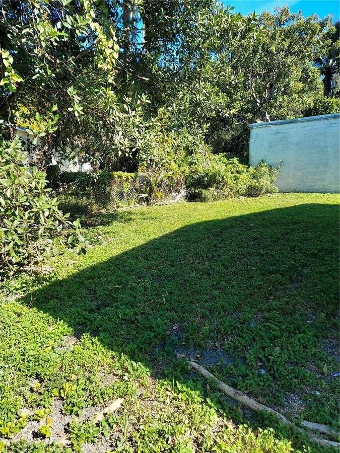 Photo - 1057 NW 30th St Unit 1059