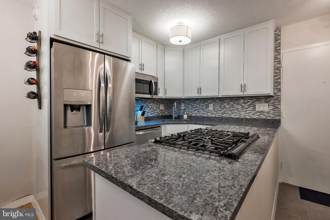 Photo - 2201 L St NW Unit 217