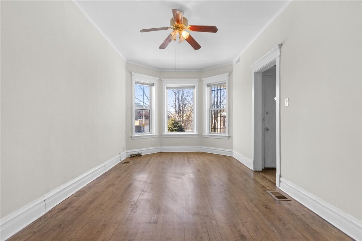 Photo - 1321 N Avers Ave (Chicago, IL)