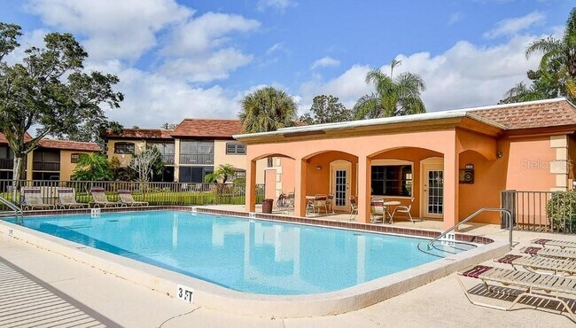 Photo - 12900 Vonn Rd Unidad C101