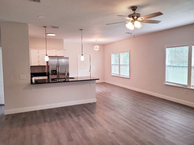 556 NW 259th Terrace