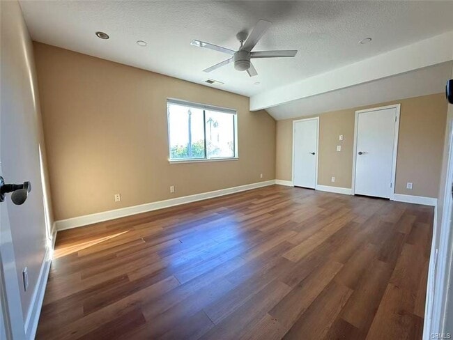 Photo - 23922 Catbird Ct