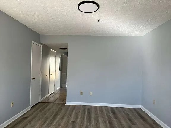 Photo - 1231 Shalom Dr