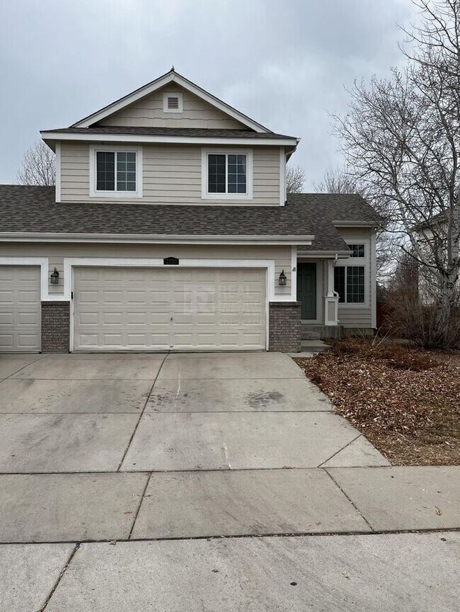 Building Photo - 2220 Merlot Ct