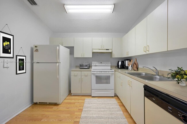 Photo - 3700 N 56th Ave Condo Unit 1031