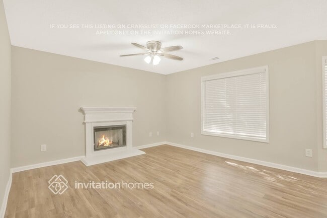 Photo - 6962 Mahonia Pl