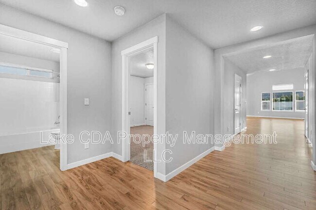 Photo - 2892 W Rimbaud Ave