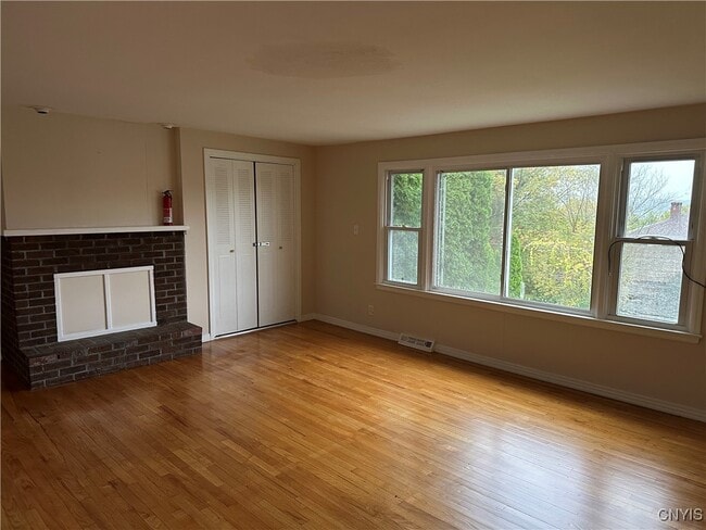 Photo - 124 N Lorraine Ave