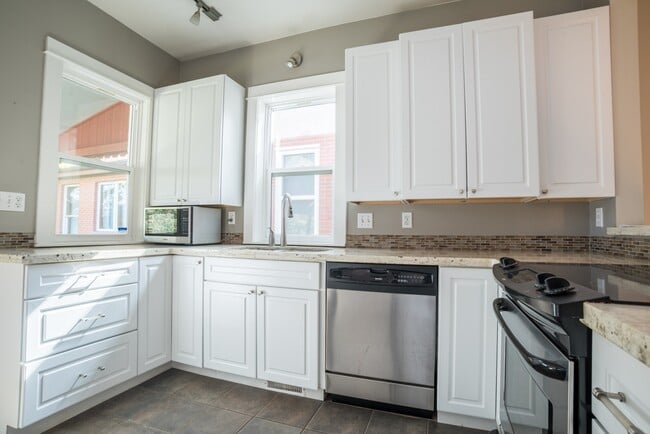 Photo - $0 DEPOSIT OPTION. CHARMING BUNGALOW WITH MODERN UPGRADES AND PRIME DENVER LOCATION!