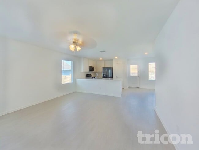 Photo - 10704 Dusty Rnch Rd