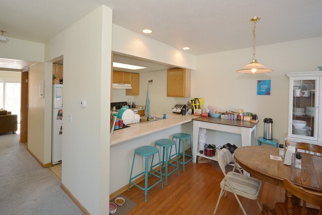 Photo - 209 N Kendall Ave